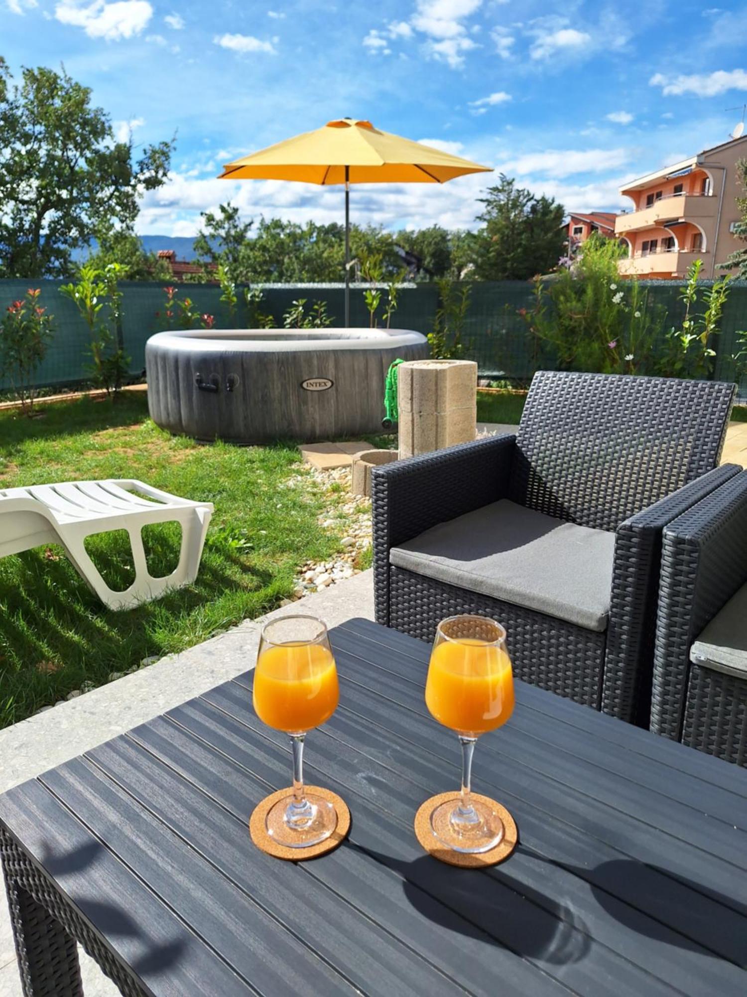 Apartment Tanya Рийека Стая снимка